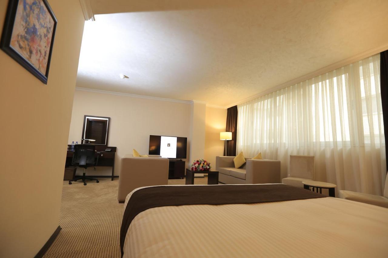 Cassiopeia Hotel Adís Abeba Exterior foto